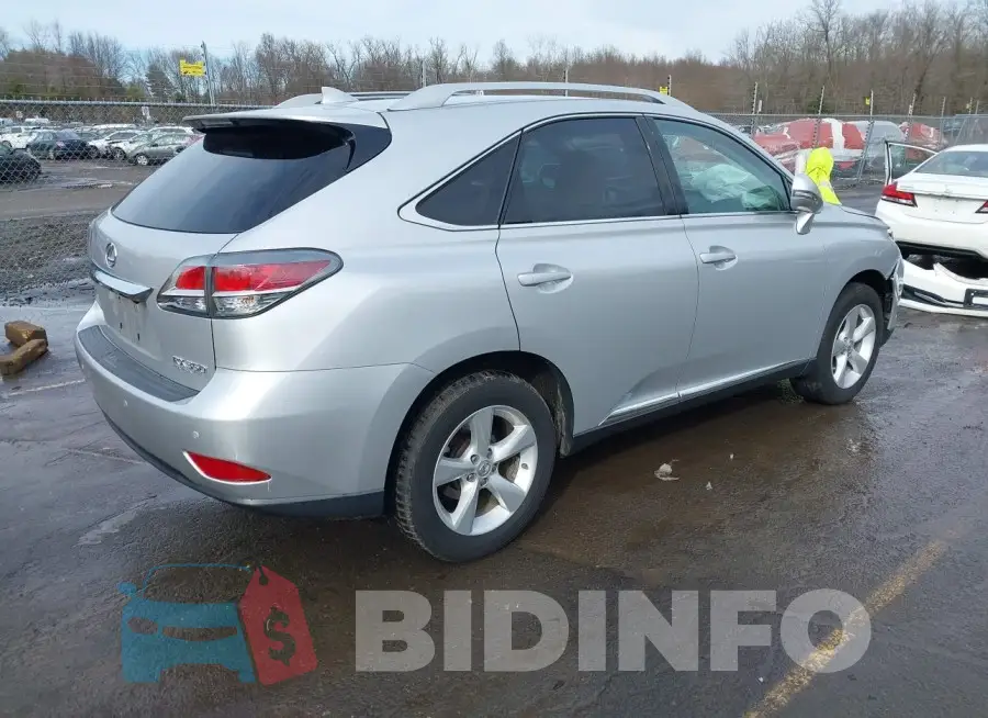 2T2BK1BA3FC278688 Photo# 4