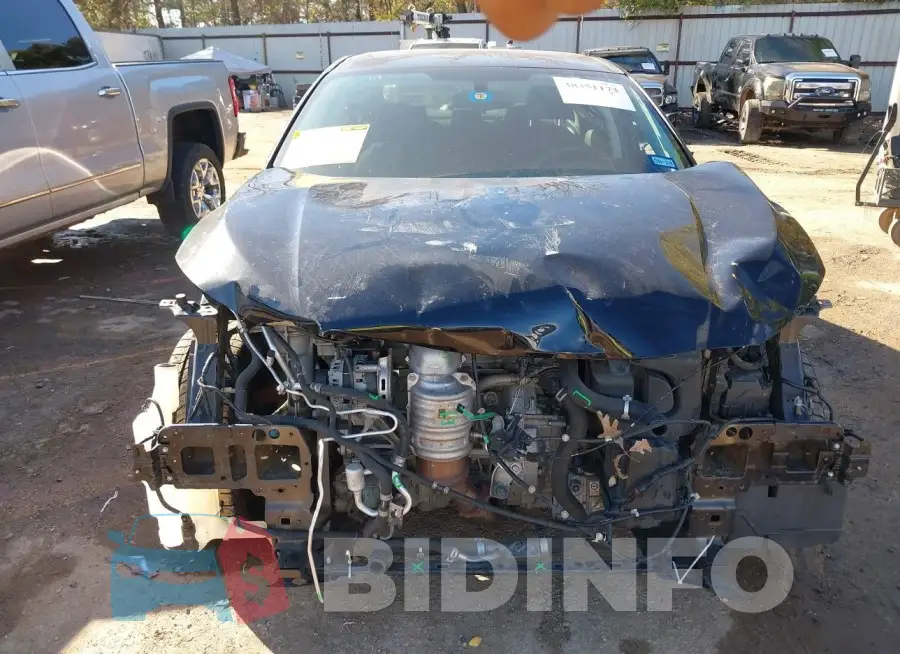 19XFC2F51GE082080 Photo# 13