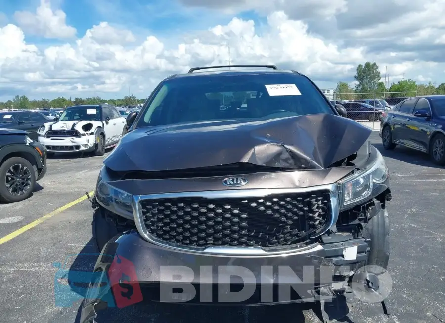 KNDMC5C12F6045053 Photo# 6