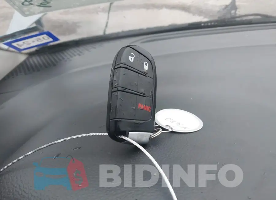 3C4PDCAB1LT268096 Photo# 11