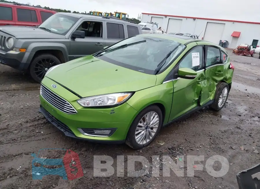 1FADP3N29JL294724 Photo# 2