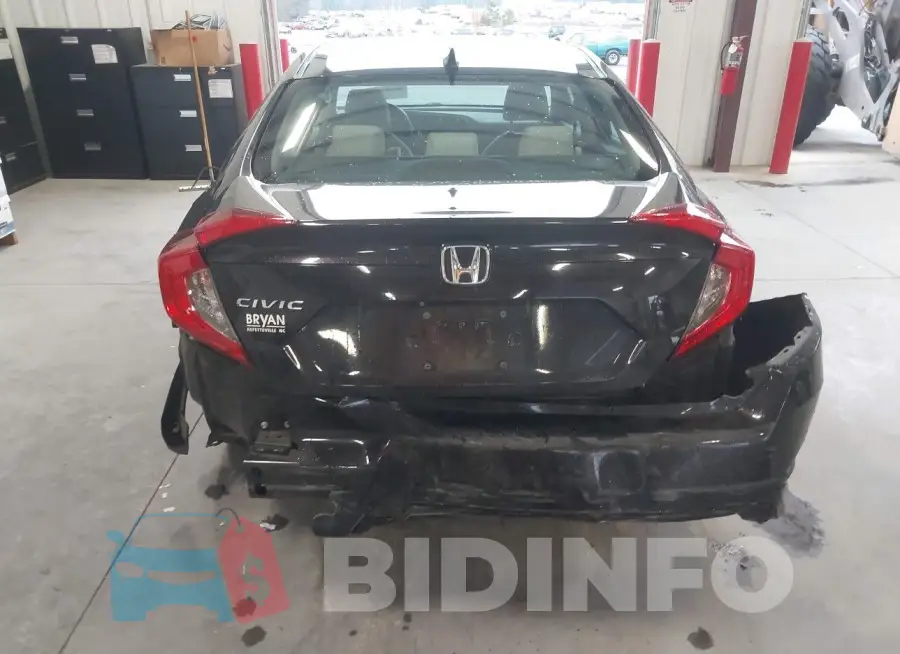19XFC2F78HE074772 Photo# 6