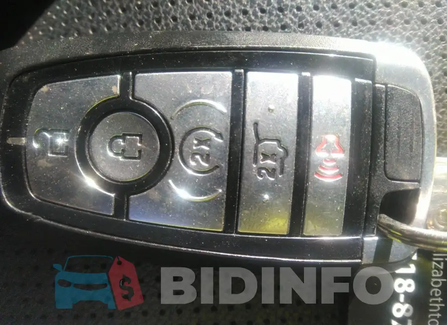 1FMCU9H62LUA19608 Photo# 11