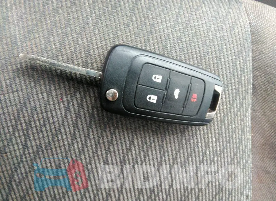 1G11B5SLXFF270435 Photo# 11