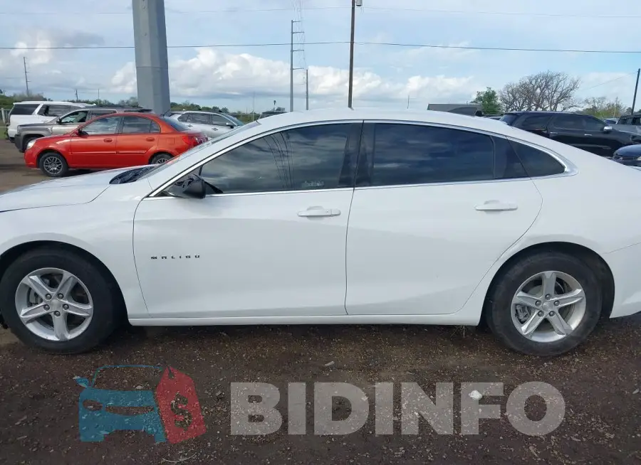 1G1ZB5ST8KF126749 Photo# 14