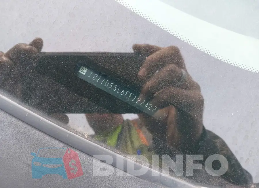 1G11D5SL6FF127427 Photo# 9