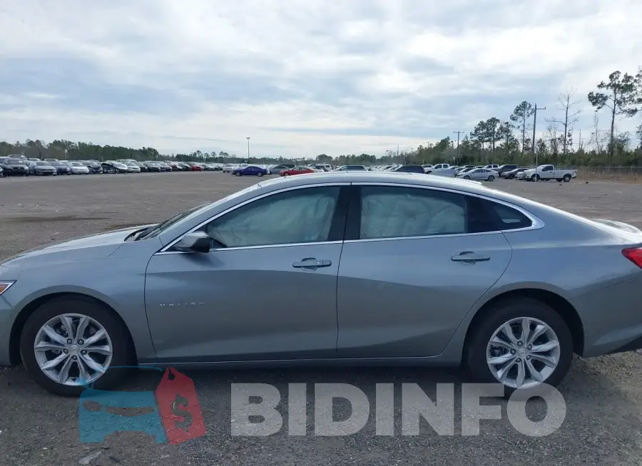1G1ZD5ST8RF104769 Photo# 15