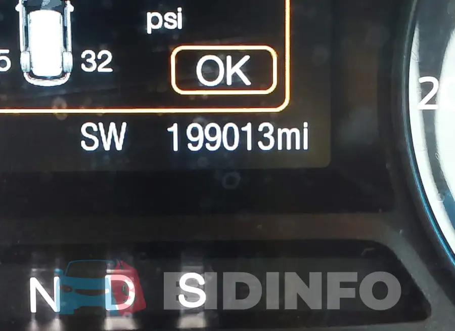 1FM5K8D84JGB44590 Photo# 16