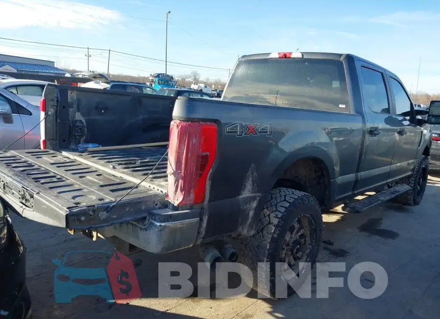 1FT8W3BT6JEB07116 Photo# 4