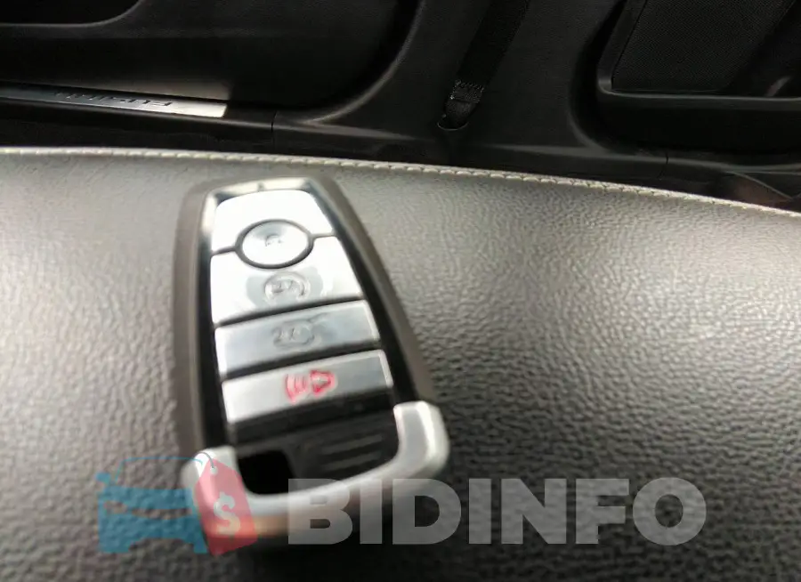 3FA6P0K97LR137125 Photo# 11