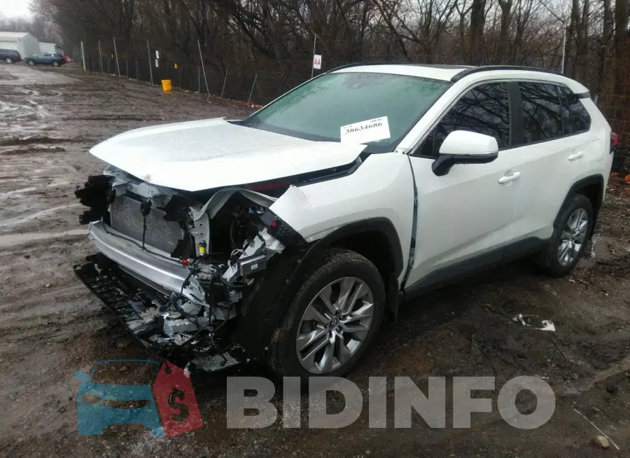2T3A1RFV3MW147987 Photo# 2