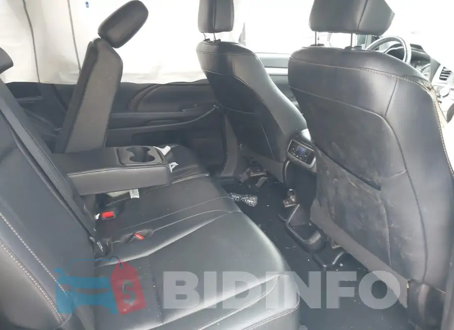 5TDJZRFH9KS951275 Photo# 8