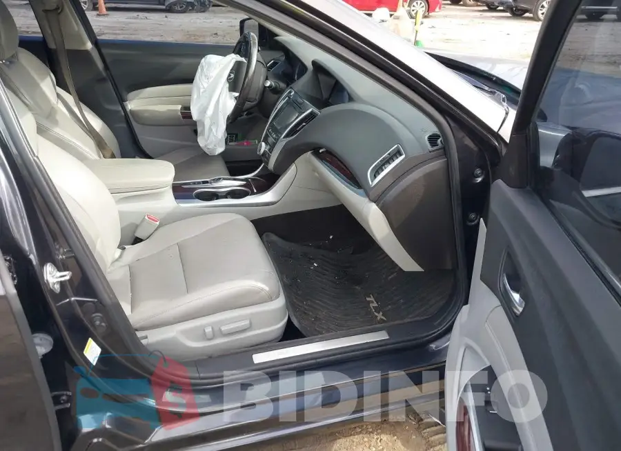 19UUB2F55FA011414 Photo# 5