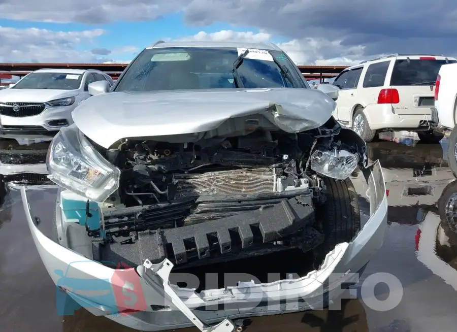 3N1CP5CU9JL523092 Photo# 6