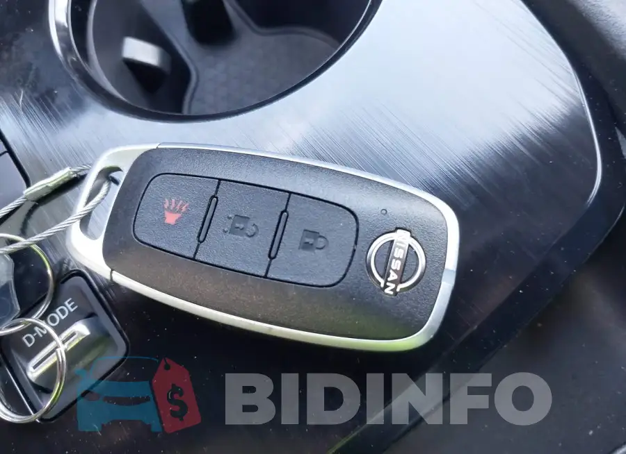 5N1BT3AA3PC879166 Photo# 11