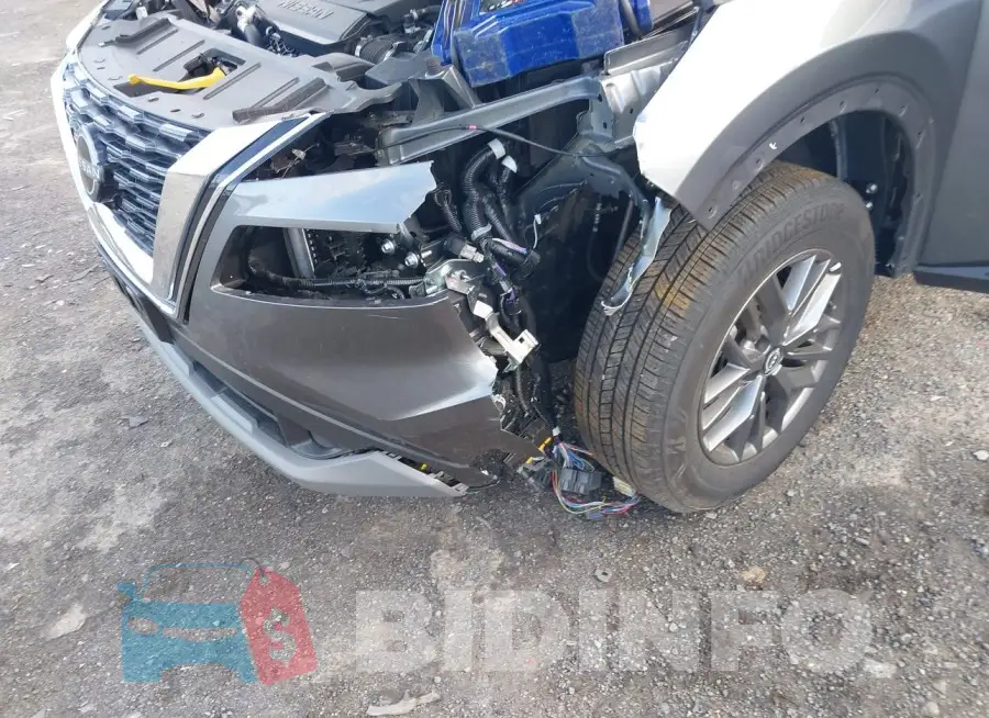 5N1BT3AA3PC879166 Photo# 6