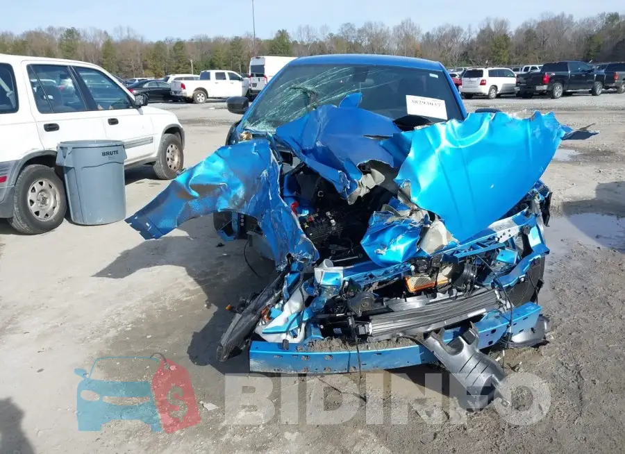 2C3CDXBG9PH579844 Photo# 12