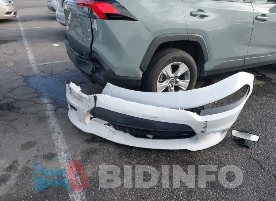 2C3CDXGJ9HH649557 Photo# 11