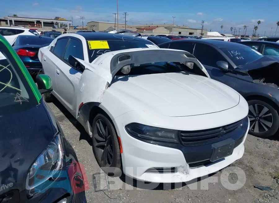 2C3CDXHG3GH247552 Photo# 1