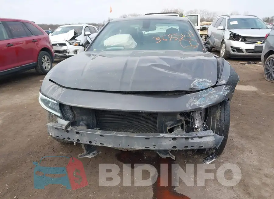 2C3CDXJG3GH110735 Photo# 6