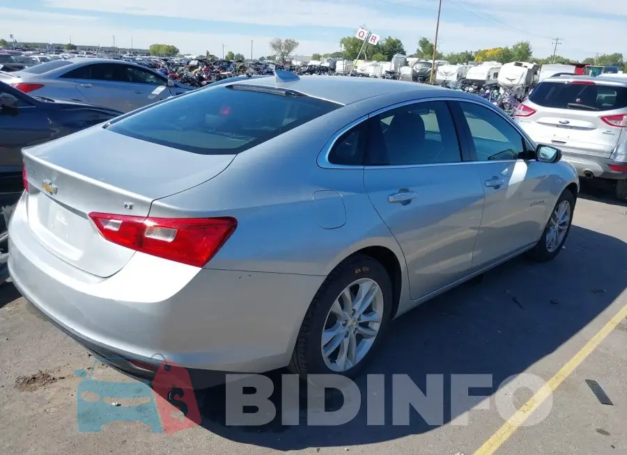 1G1ZD5ST5JF236876 Photo# 4