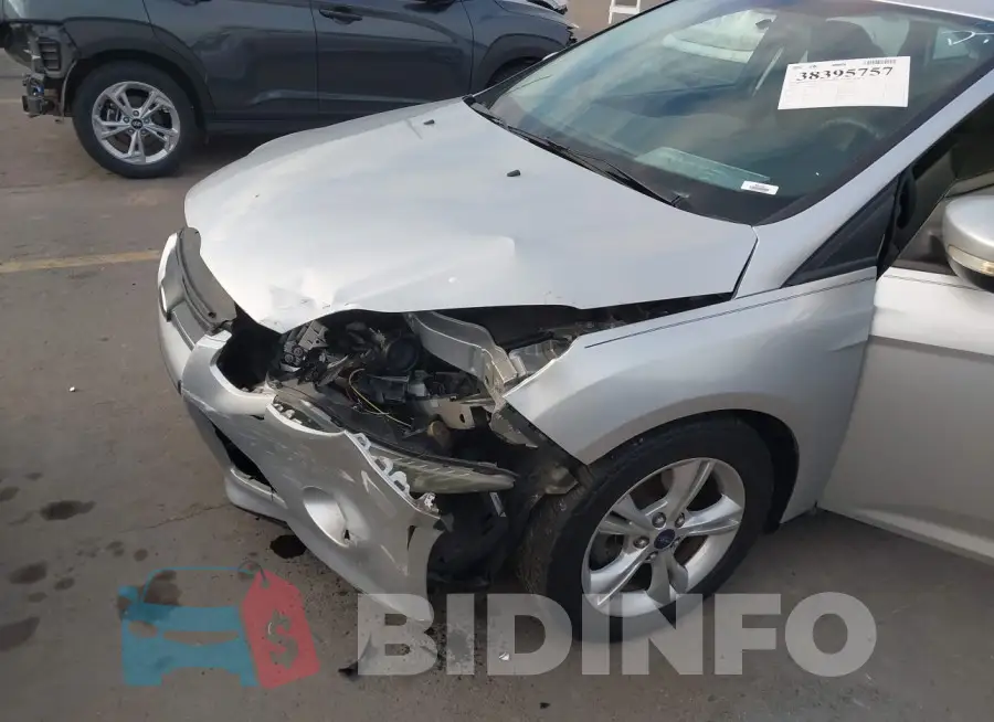 1FADP3F25EL268075 Photo# 6