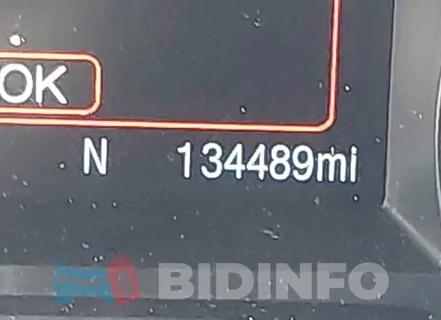 1FM5K8AT1JGB12916 Photo# 7