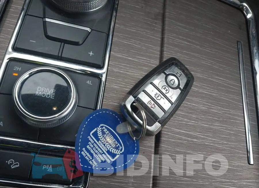1FMJK2A89PEA21095 Photo# 11