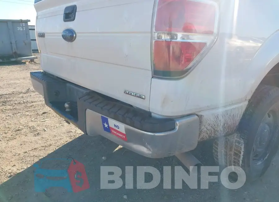 1FTNF1CF6EKD47466 Photo# 16