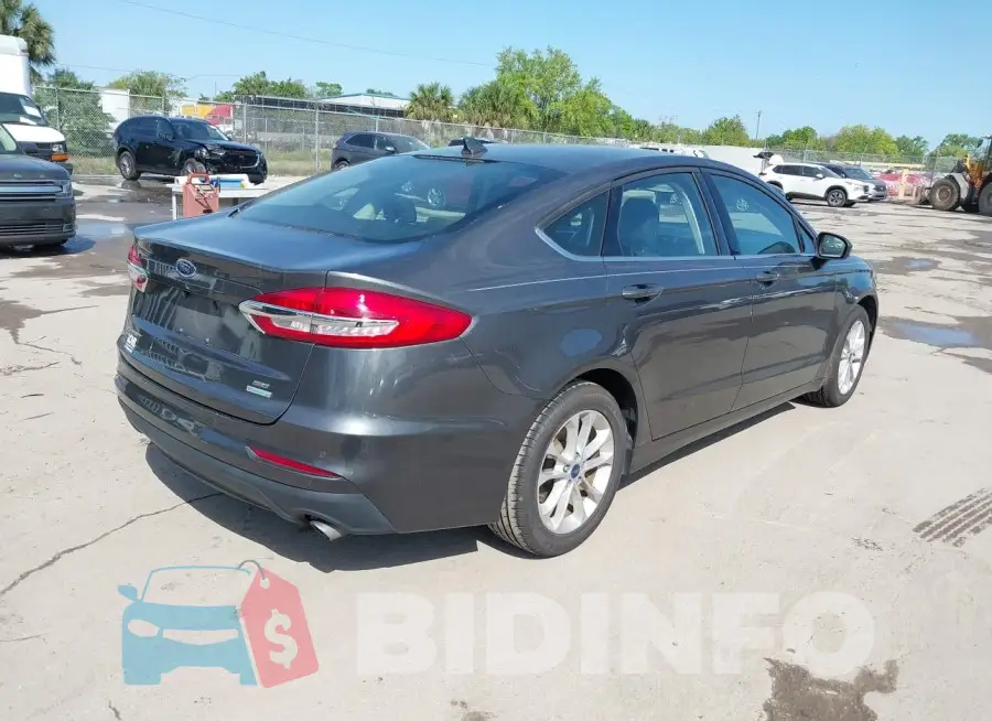 3FA6P0HD4LR143136 Photo# 4