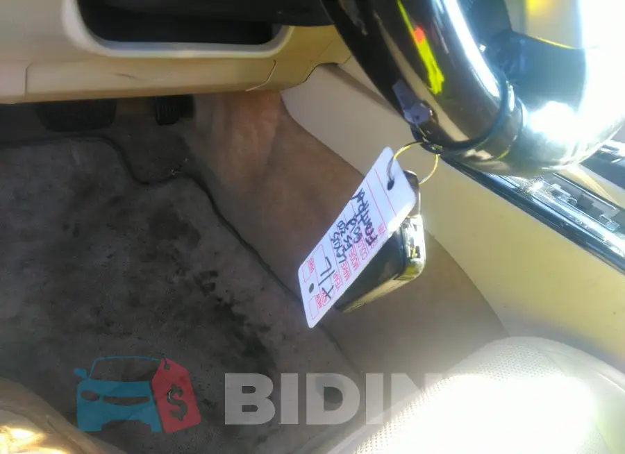 JTHBK1GG6F2166028 Photo# 11