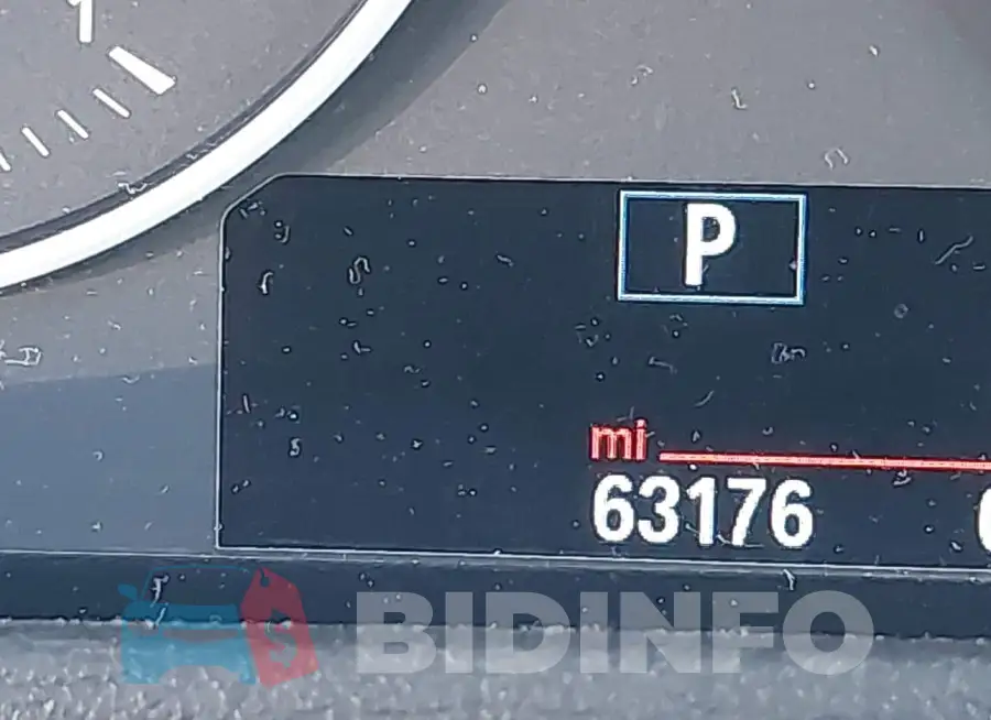 WBXHT3C32J5F93064 Photo# 15