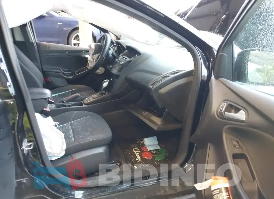 1FADP3F29GL398332 Photo# 5