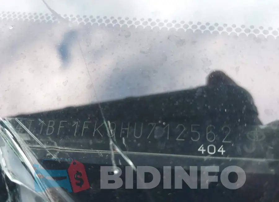 4T1BF1FK9HU712562 Photo# 9