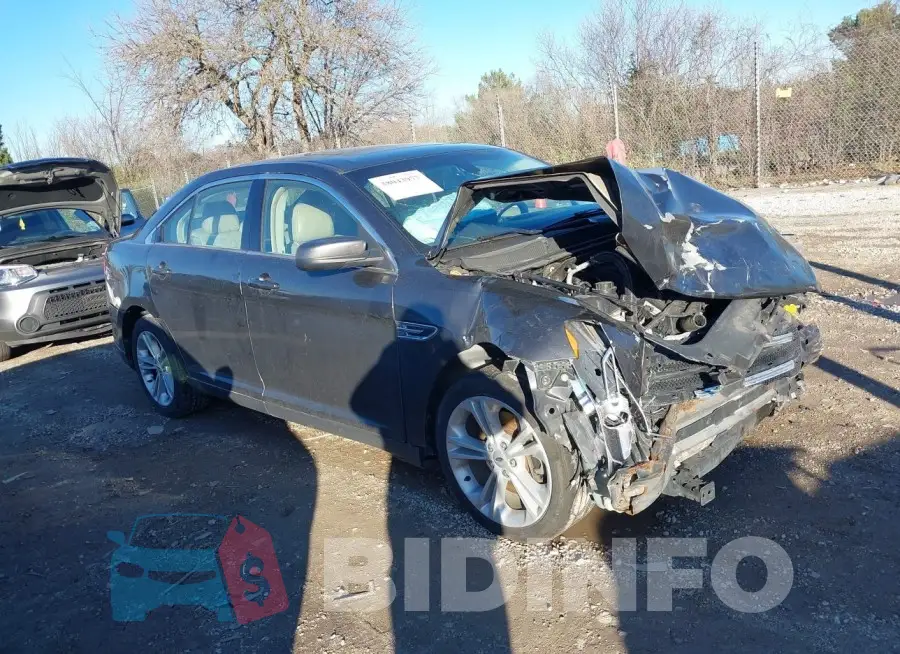 1FAHP2E87FG167728 Photo# 1