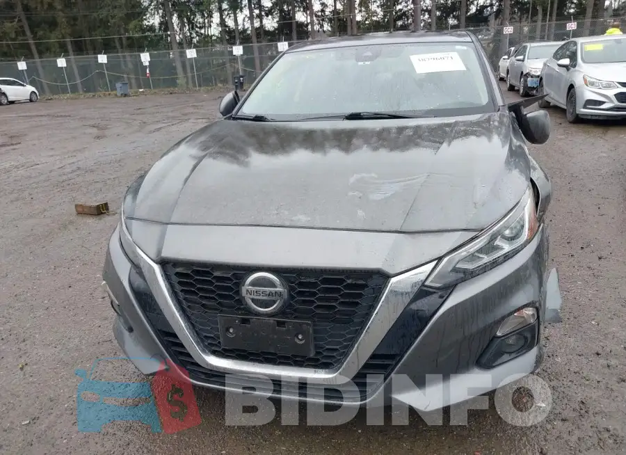 1N4BL4DV3KC136269 Photo# 12