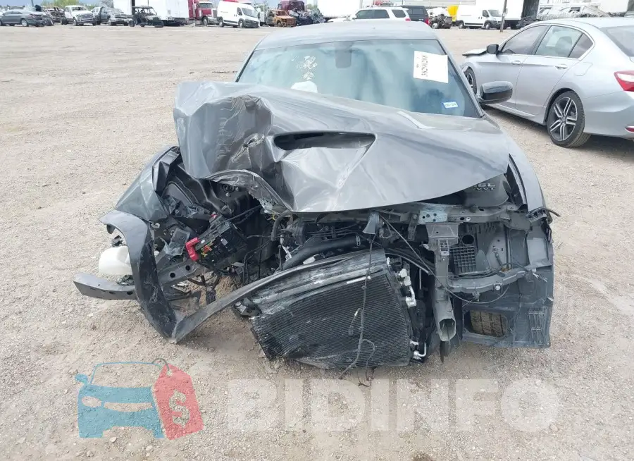 2C3CDXHG7KH713718 Photo# 13