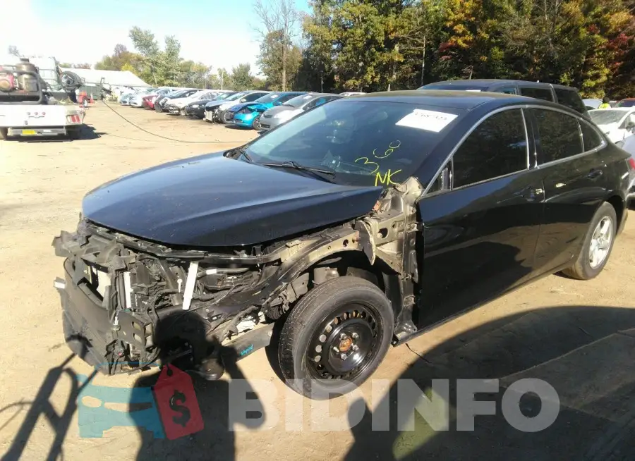 1G1ZB5ST2JF200889 Photo# 2