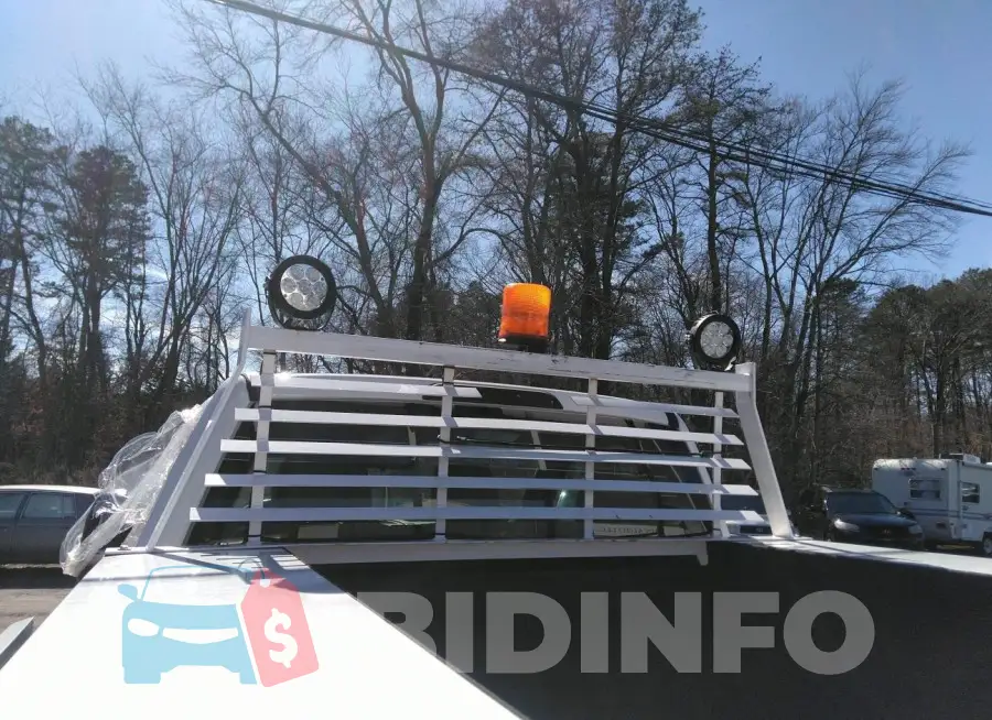 1FDRF3B68KEG07810 Photo# 18