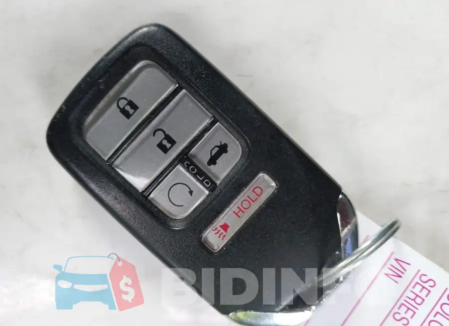 1HGCV2F30KA031713 Photo# 11