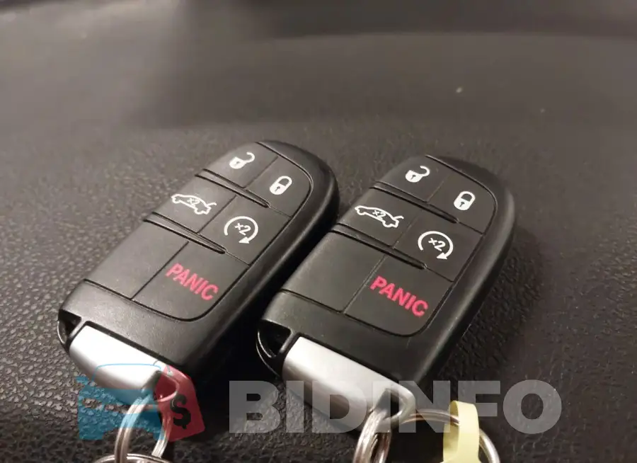 2C3CDXJG6KH755372 Photo# 11