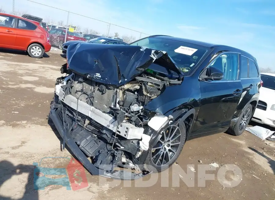 5TDJZRFH4JS491179 Photo# 2