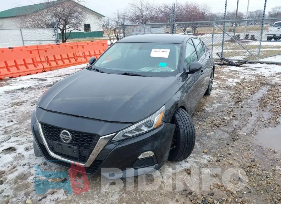 1N4BL4CV1KC106477 Photo# 2