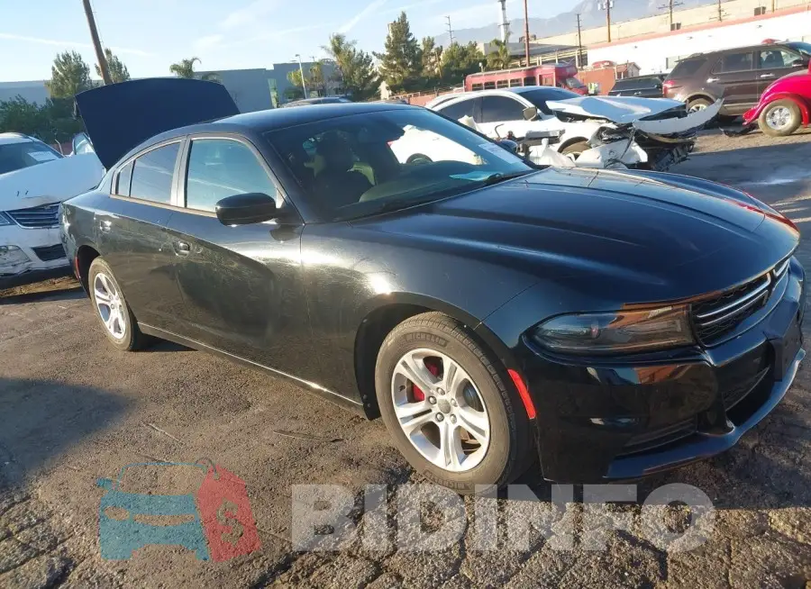 2C3CDXBG7FH827037 Photo# 1