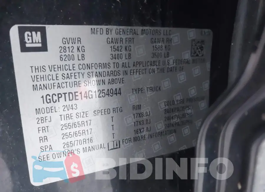 1GCPTDE14G1254944 Photo# 9
