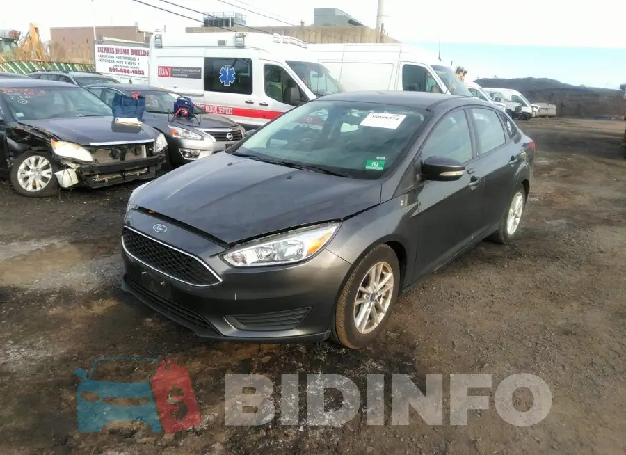 1FADP3F24GL401038 Photo# 2