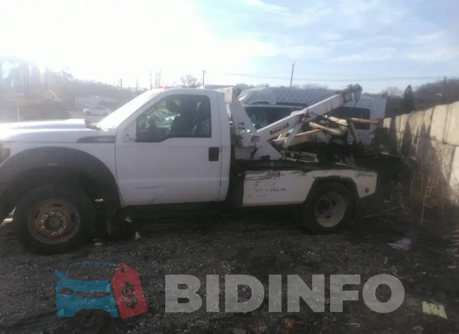 1FDUF5HT2EEB52878 Photo# 14