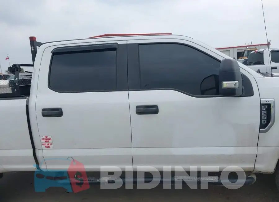 1FT7W2B65JEB97892 Photo# 13