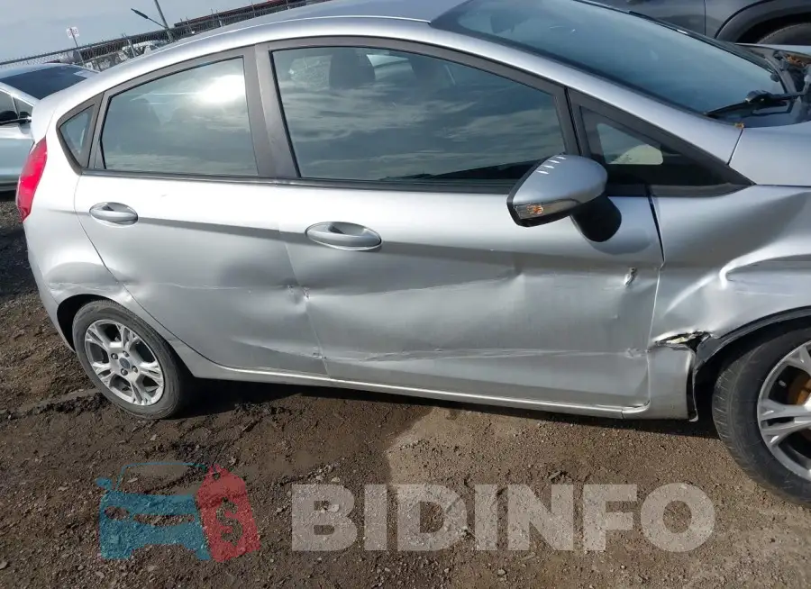 3FADP4EJ7FM172866 Photo# 12