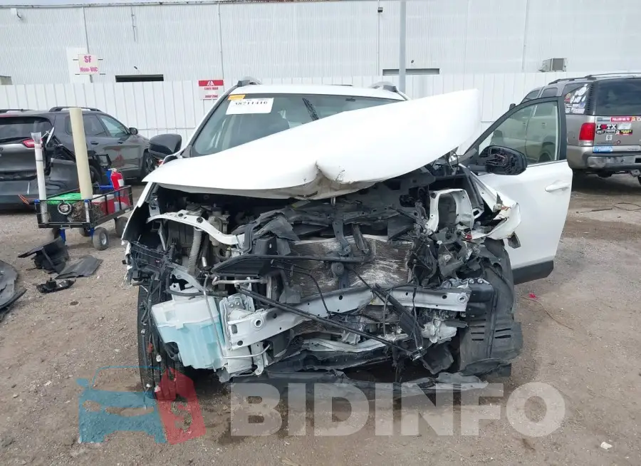 JTMZFREV2GJ068884 Photo# 6